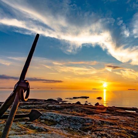 Askeviks Camping & Stugor Sjotorp Экстерьер фото