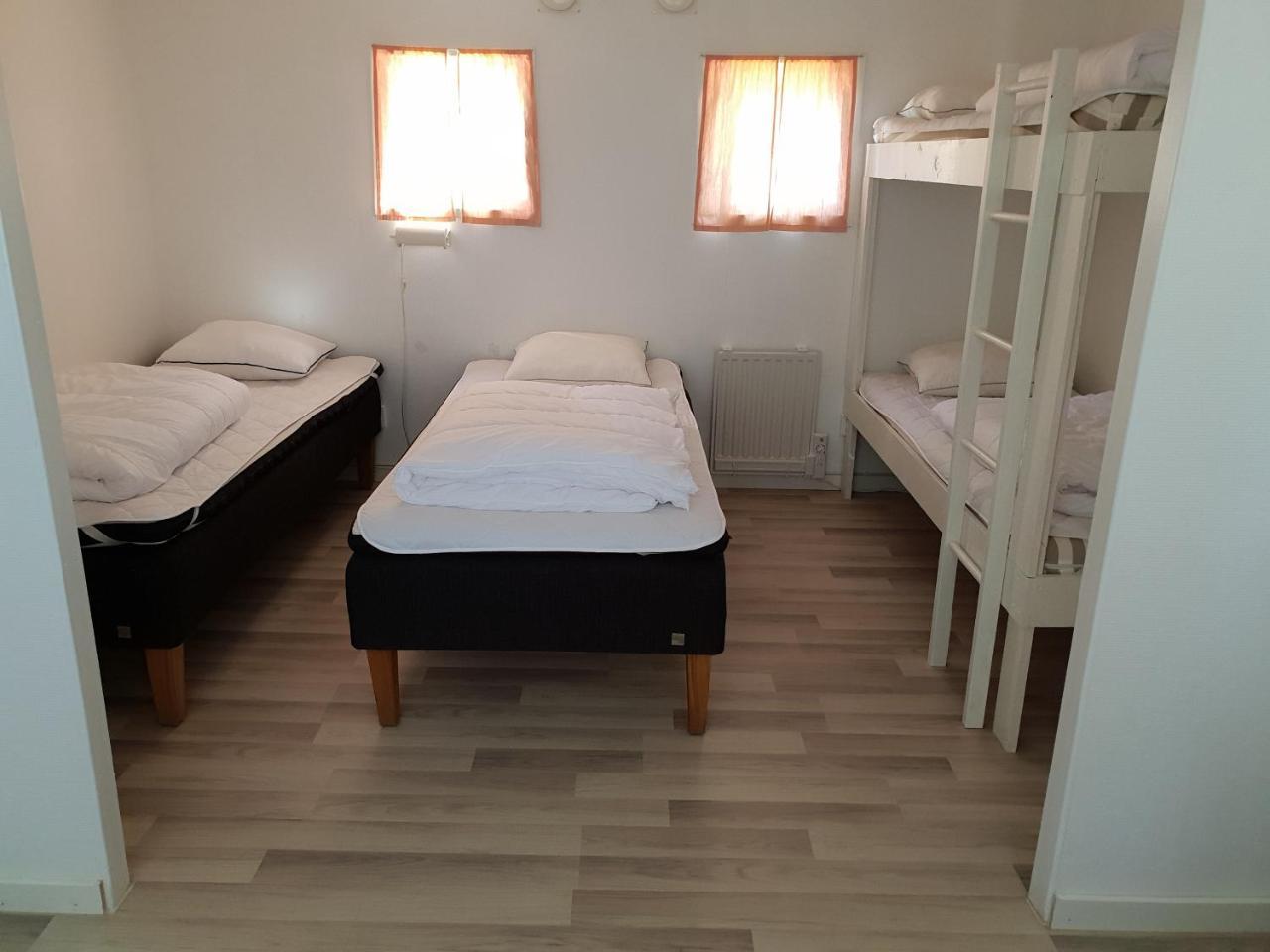 Askeviks Camping & Stugor Sjotorp Экстерьер фото